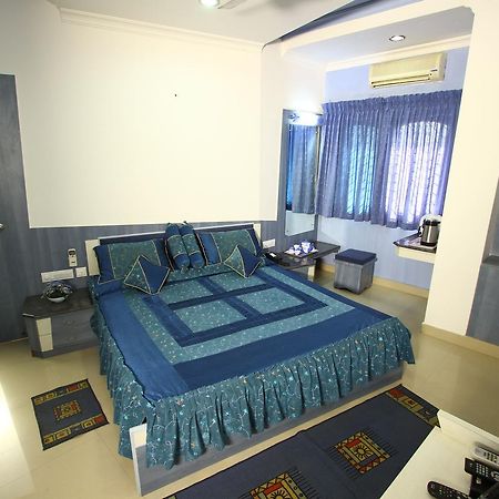 Sea Queen Hotel Kozhikode Extérieur photo