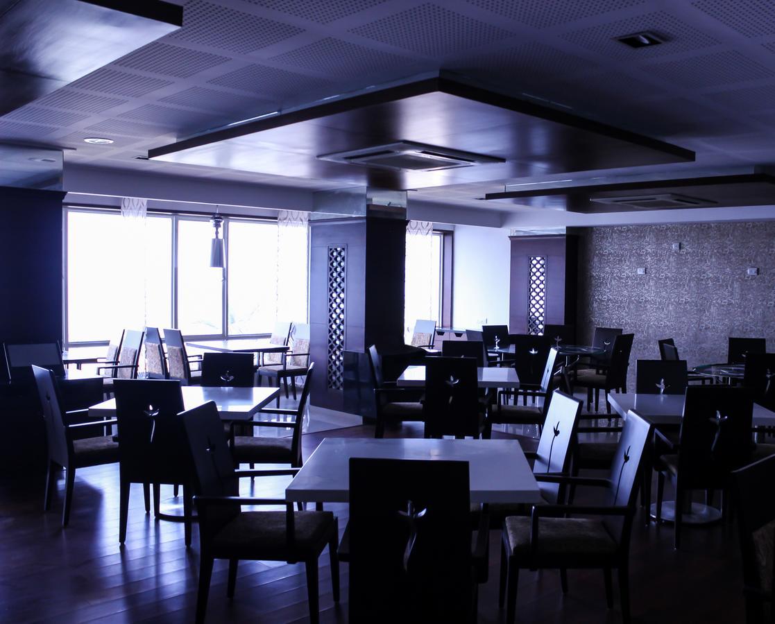 Sea Queen Hotel Kozhikode Extérieur photo
