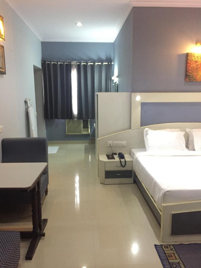 Sea Queen Hotel Kozhikode Extérieur photo